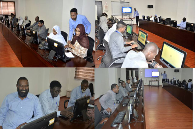 إنطلاقة دورة تدريب العاملين علي الحاسوب
